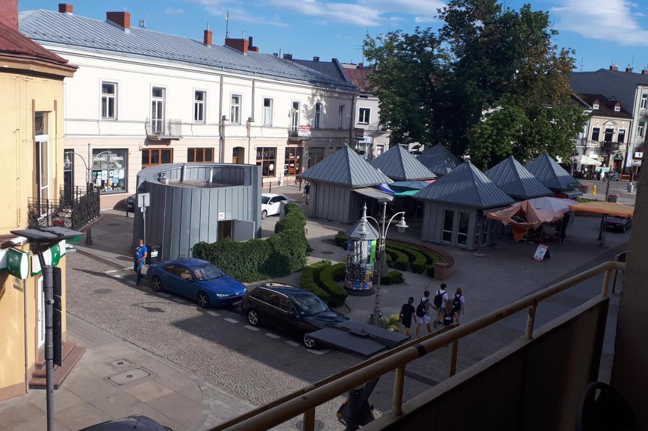 Apartamenty Centrum Rynek Market City Center Kielce Exterior photo