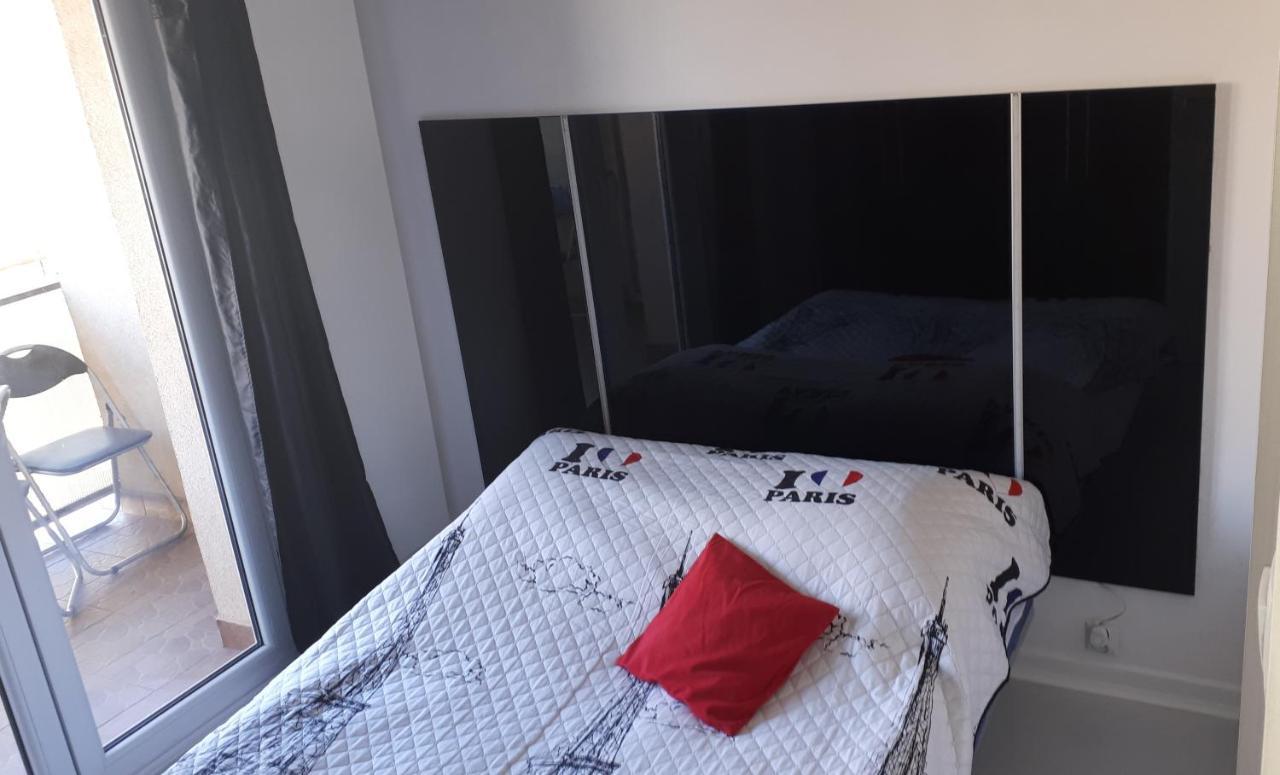 Apartamenty Centrum Rynek Market City Center Kielce Exterior photo
