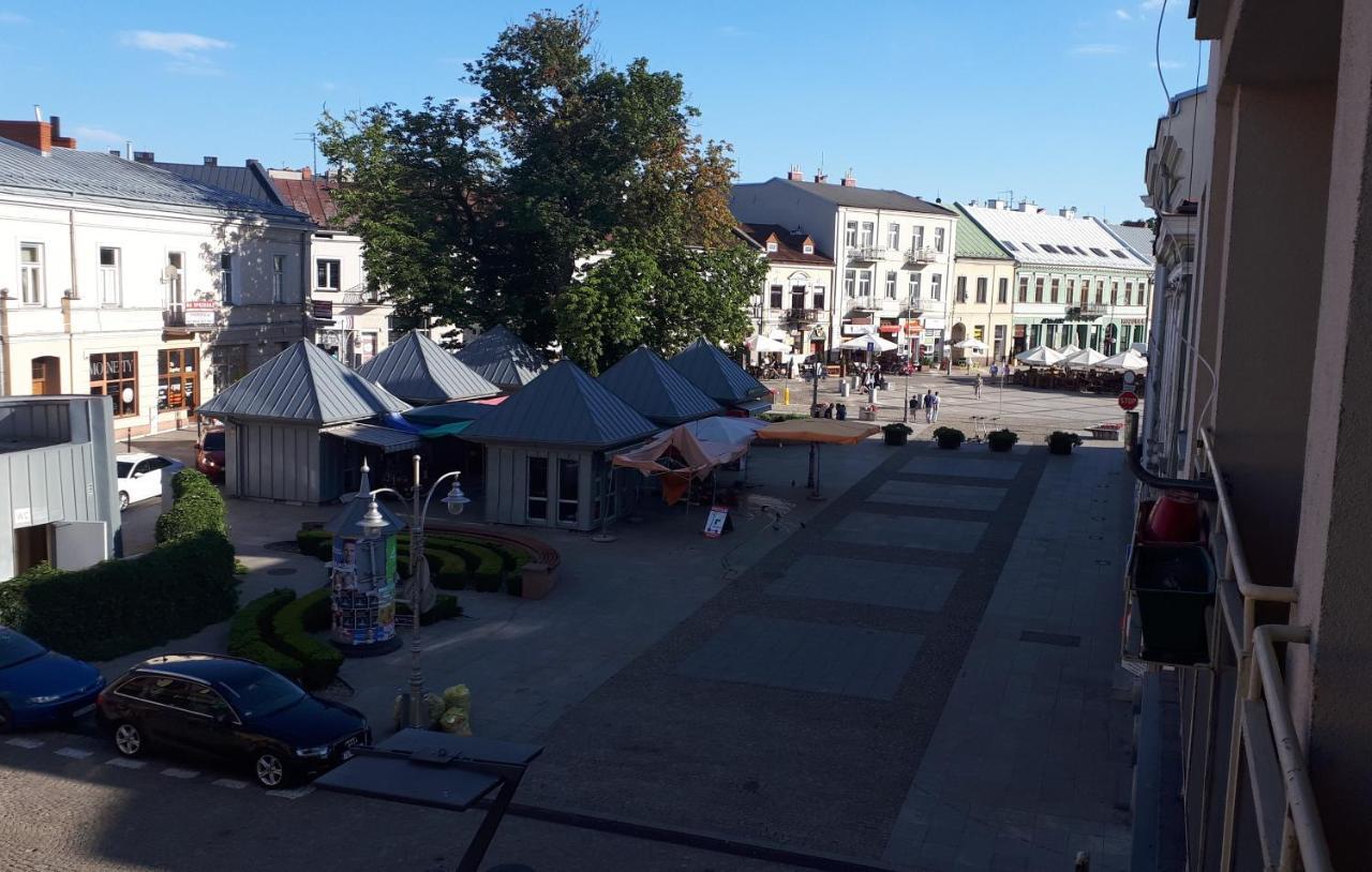 Apartamenty Centrum Rynek Market City Center Kielce Exterior photo